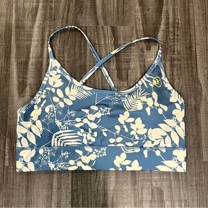 ✨ Hurley Crisscross Sports Bra – Blue & Cream Floral Print, Size M ✨